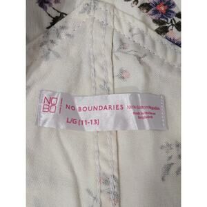 No Boundaries White Floral Print Short Overalls L 11-13 Juniors Lightweight Soft